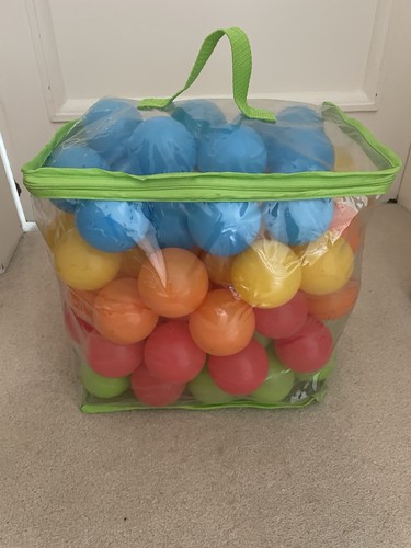Coloured plastic balls - plastic,